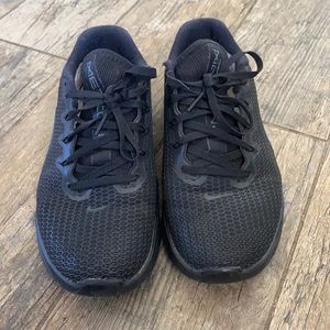 Custom all black metcon 5s